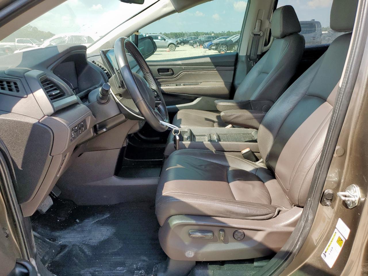 2018 Honda Odyssey Touring - Фото 7