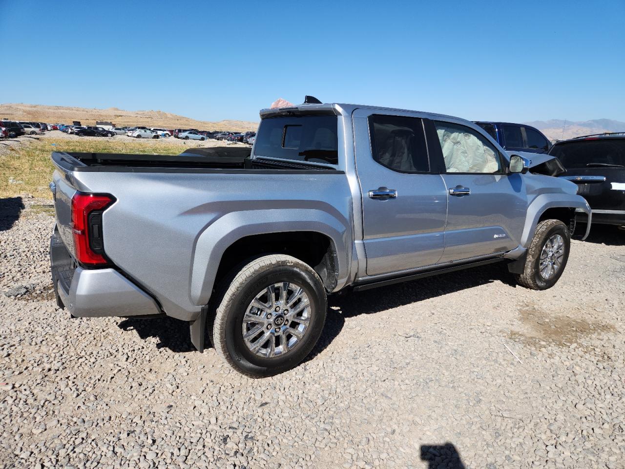 2025 Toyota Tacoma Double Cab - Фото 3