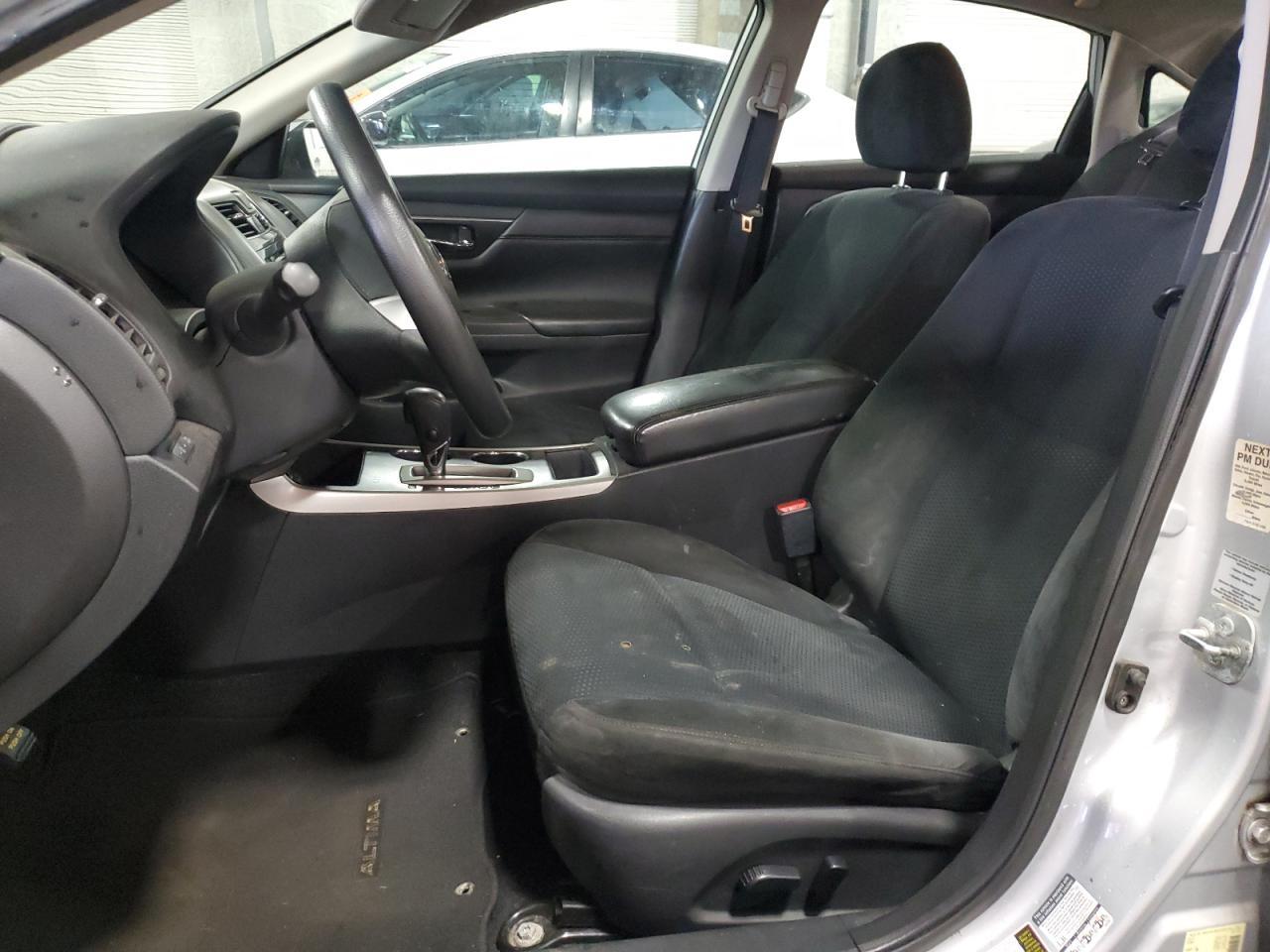 2015 Nissan Altima 2.5 S - Фото 7