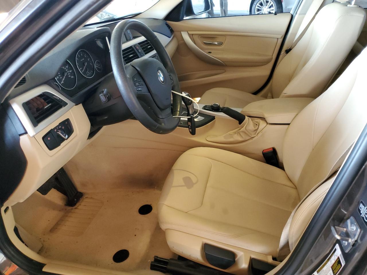 2014 BMW 320 I - Image 7