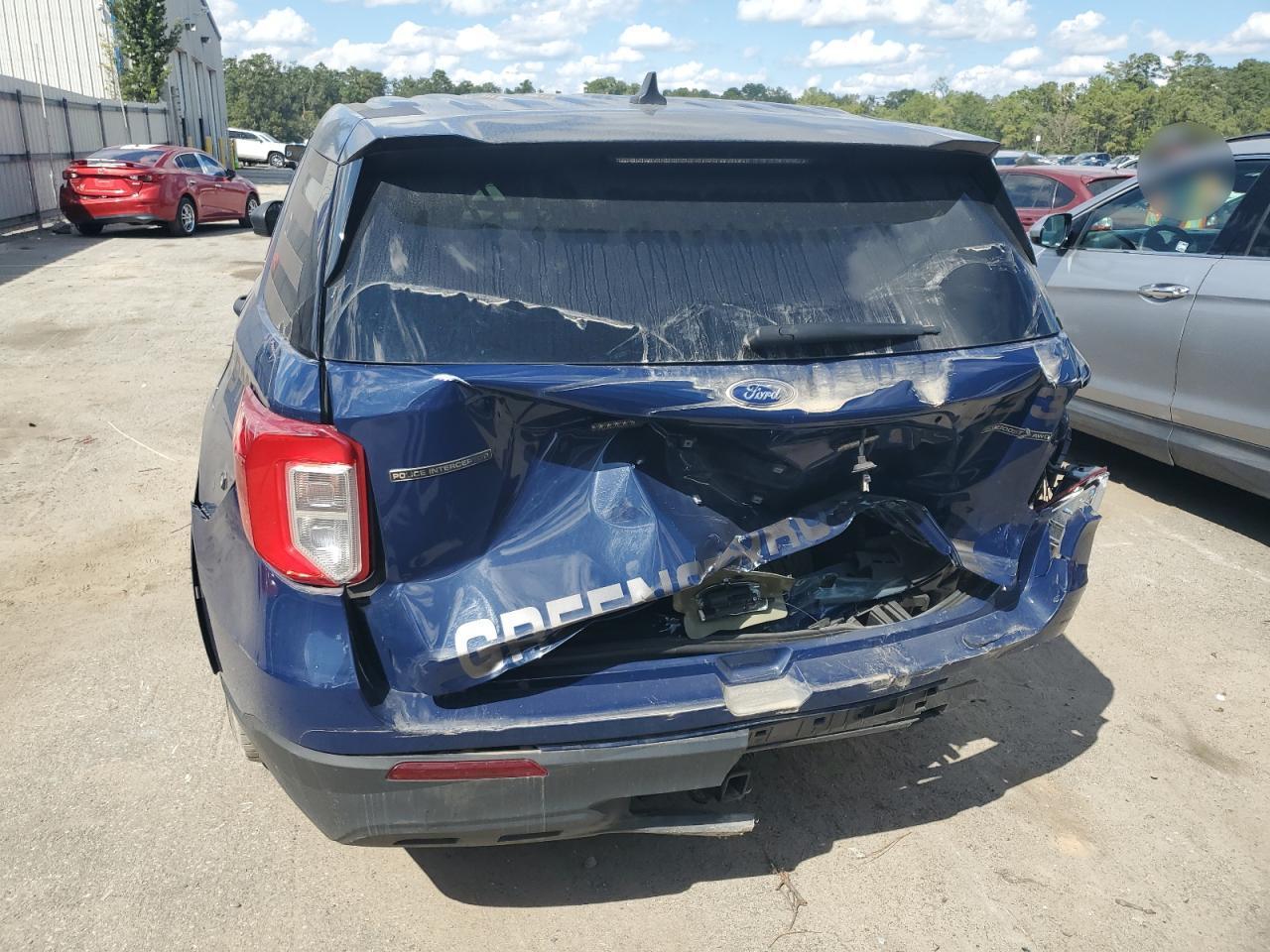 2023 Ford Explorer Police Interceptor - Image 6