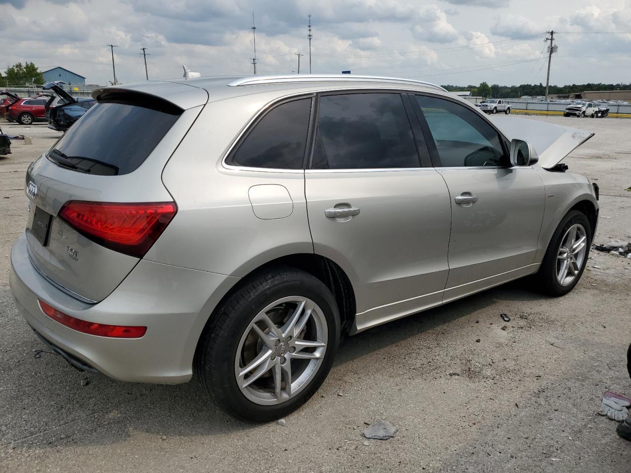 2015 Audi Q5 Premium Plus - Image 3