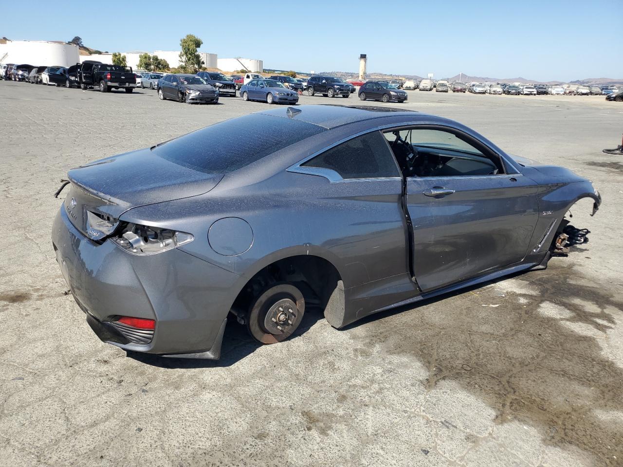 2018 Infiniti Q60 Red Sport 400 - Фото 3