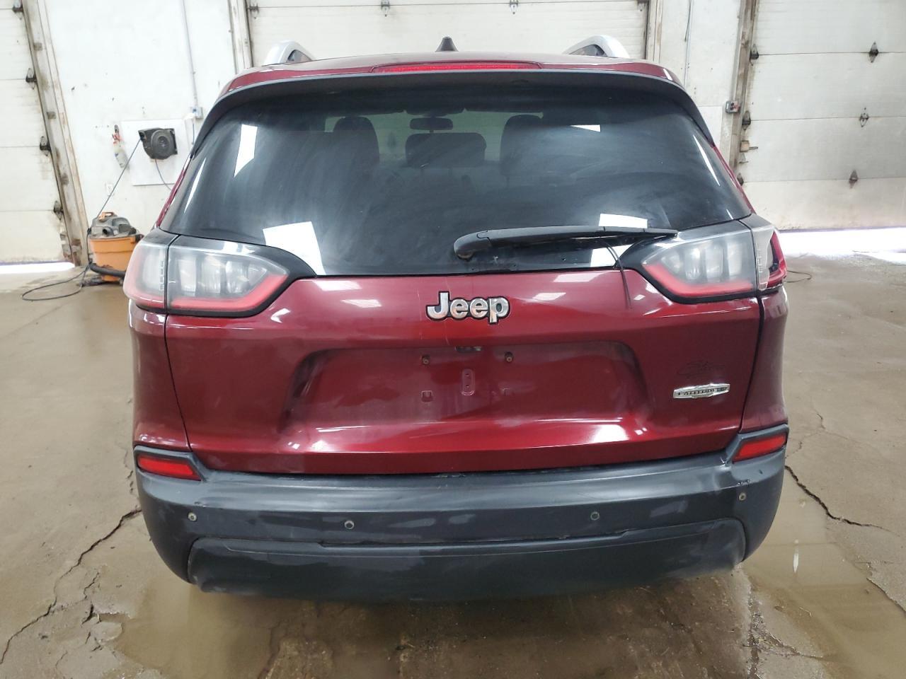 2020 Jeep Cherokee Latitude Plus - Фото 6