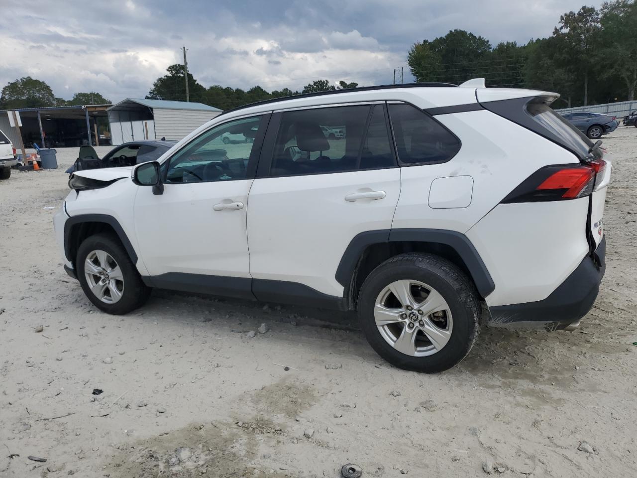 2021 Toyota Rav4 Xle - Фото 2