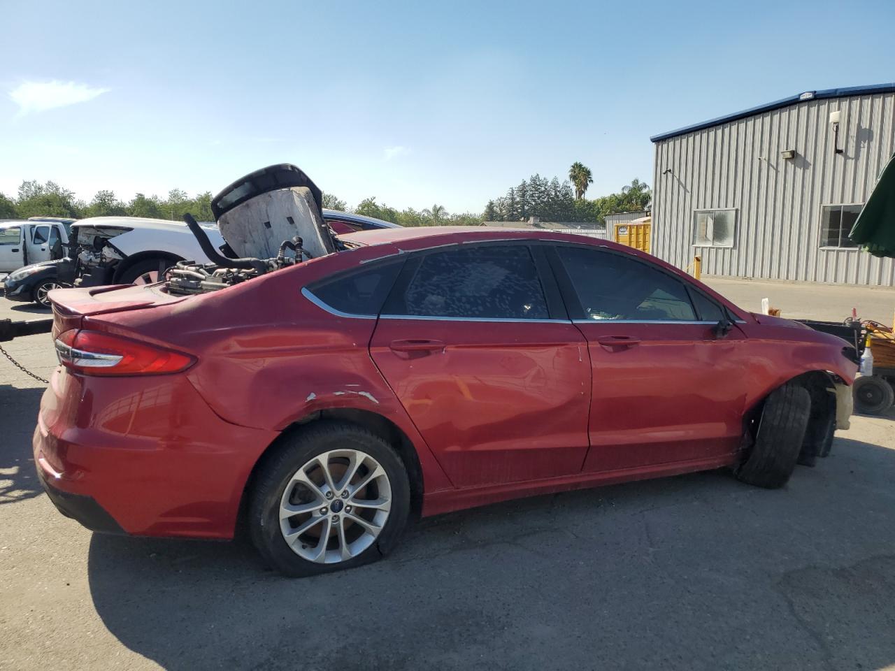 2020 Ford Fusion Se - Фото 3