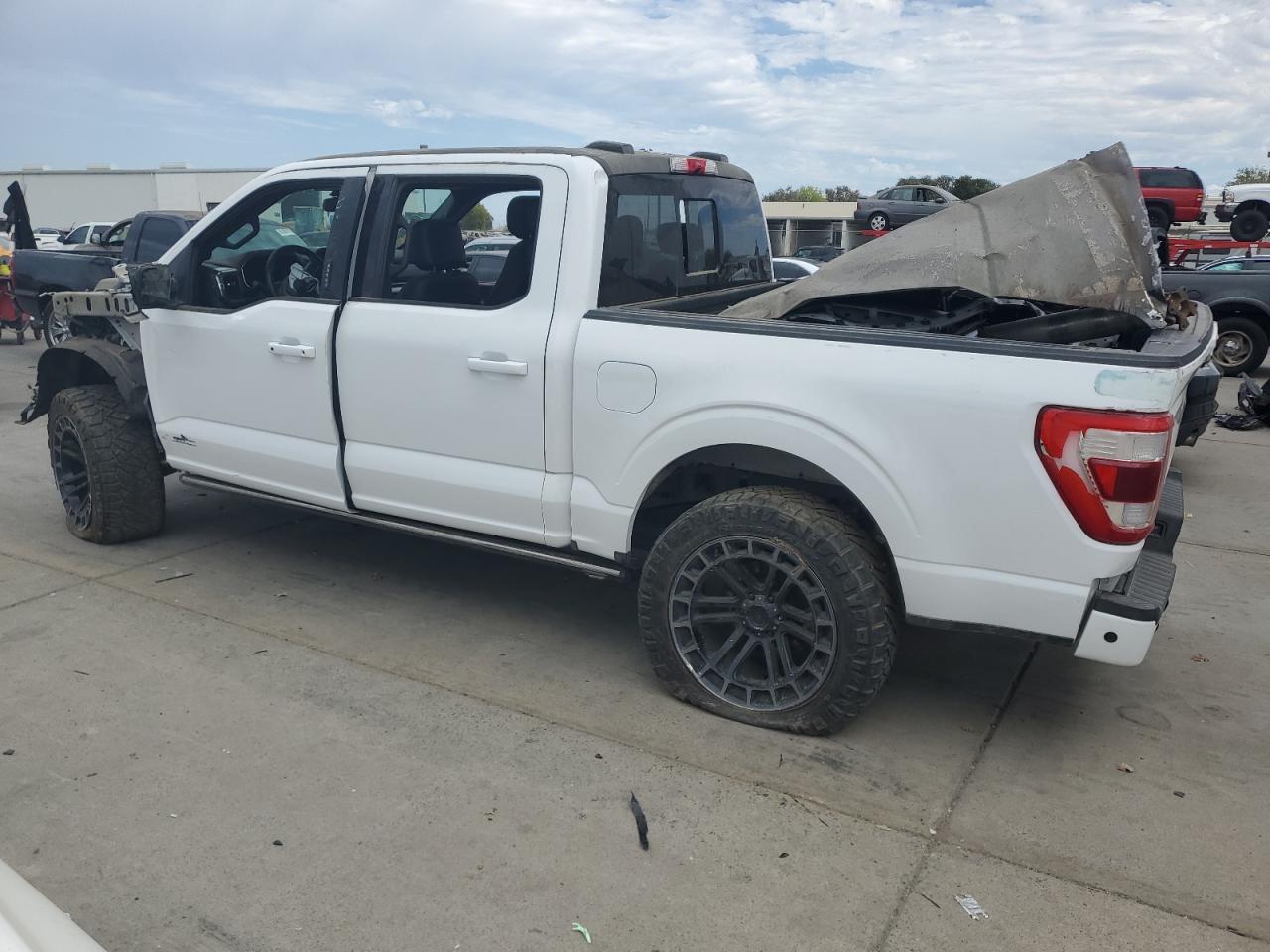 2022 Ford F150 Supercrew - Image 2
