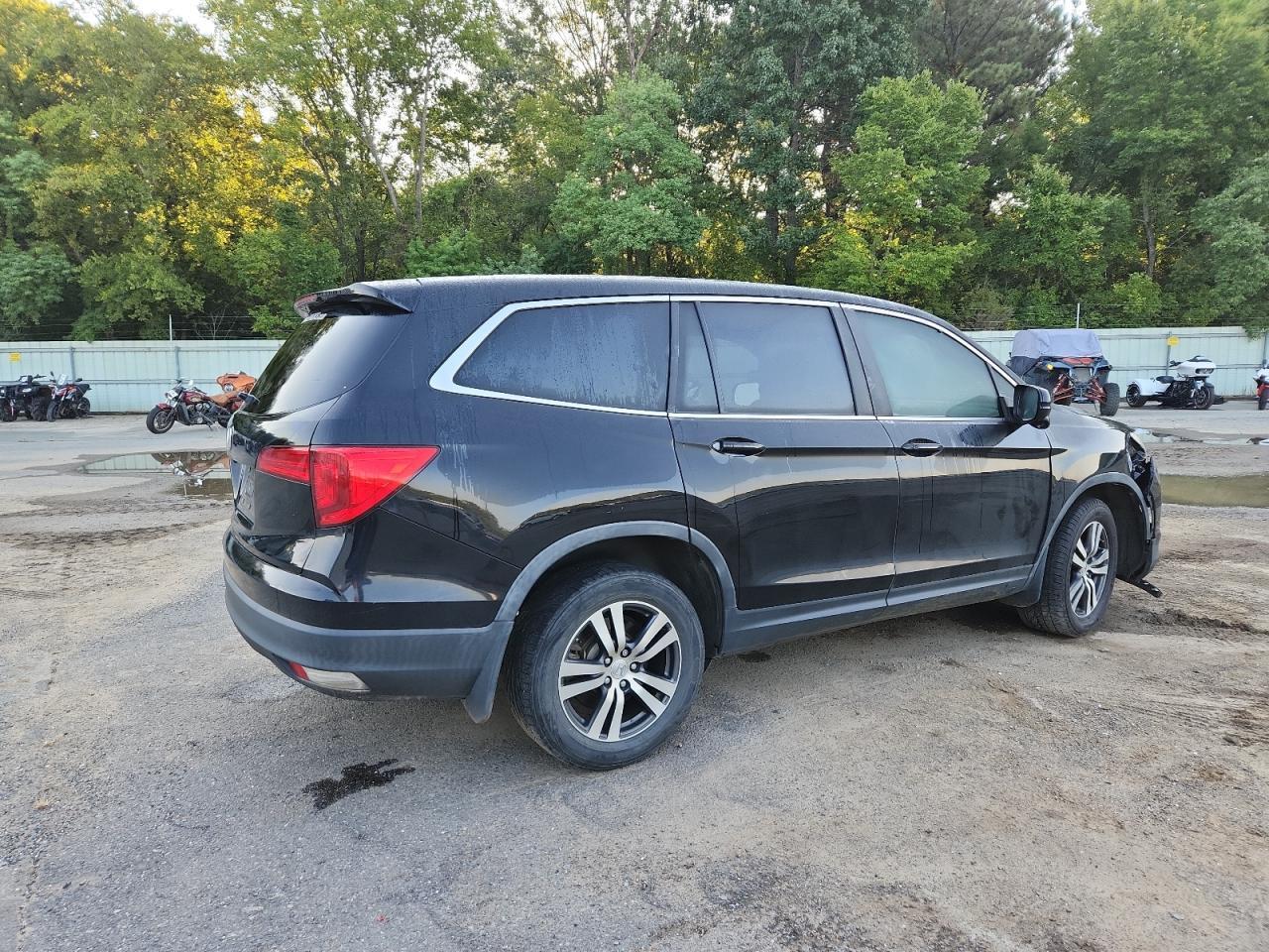 2017 Honda Pilot Exl - Image 3