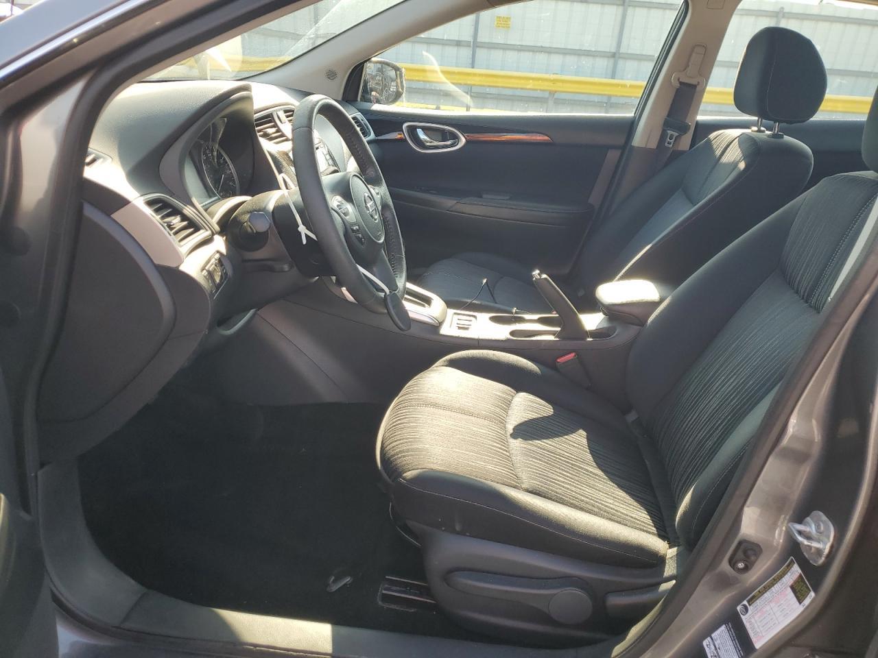 2016 Nissan Sentra S - Фото 7