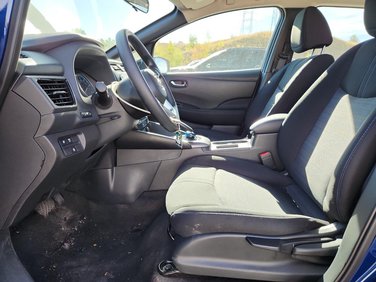 2025 Nissan Leaf S - Фото 7