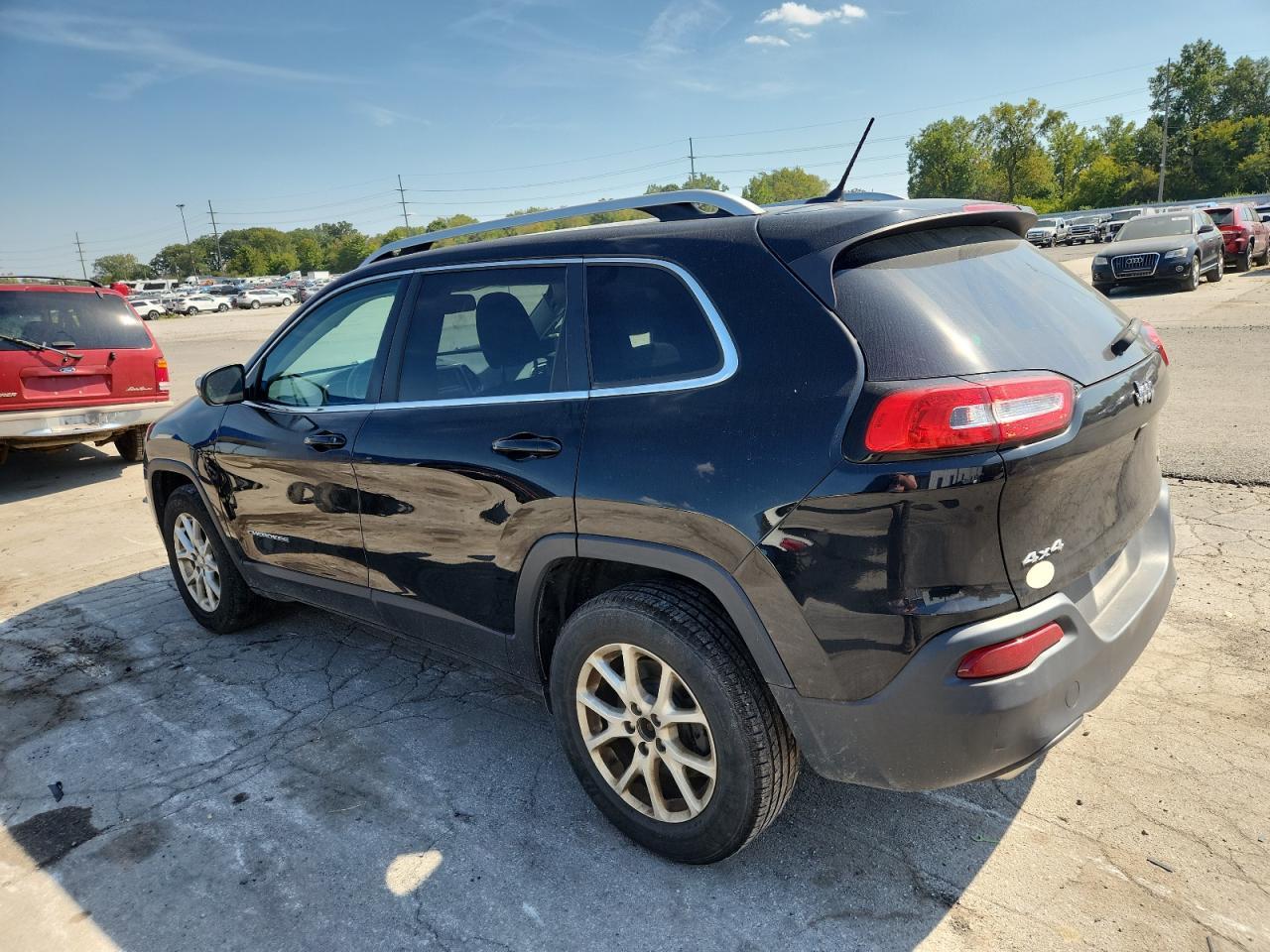 2018 Jeep Cherokee Latitude - Image 2