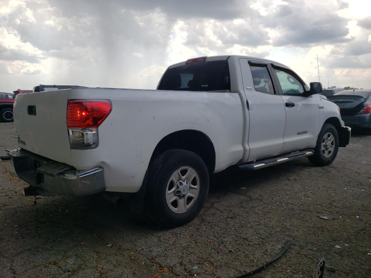 2011 Toyota Tundra Double Cab Sr5 - Image 3