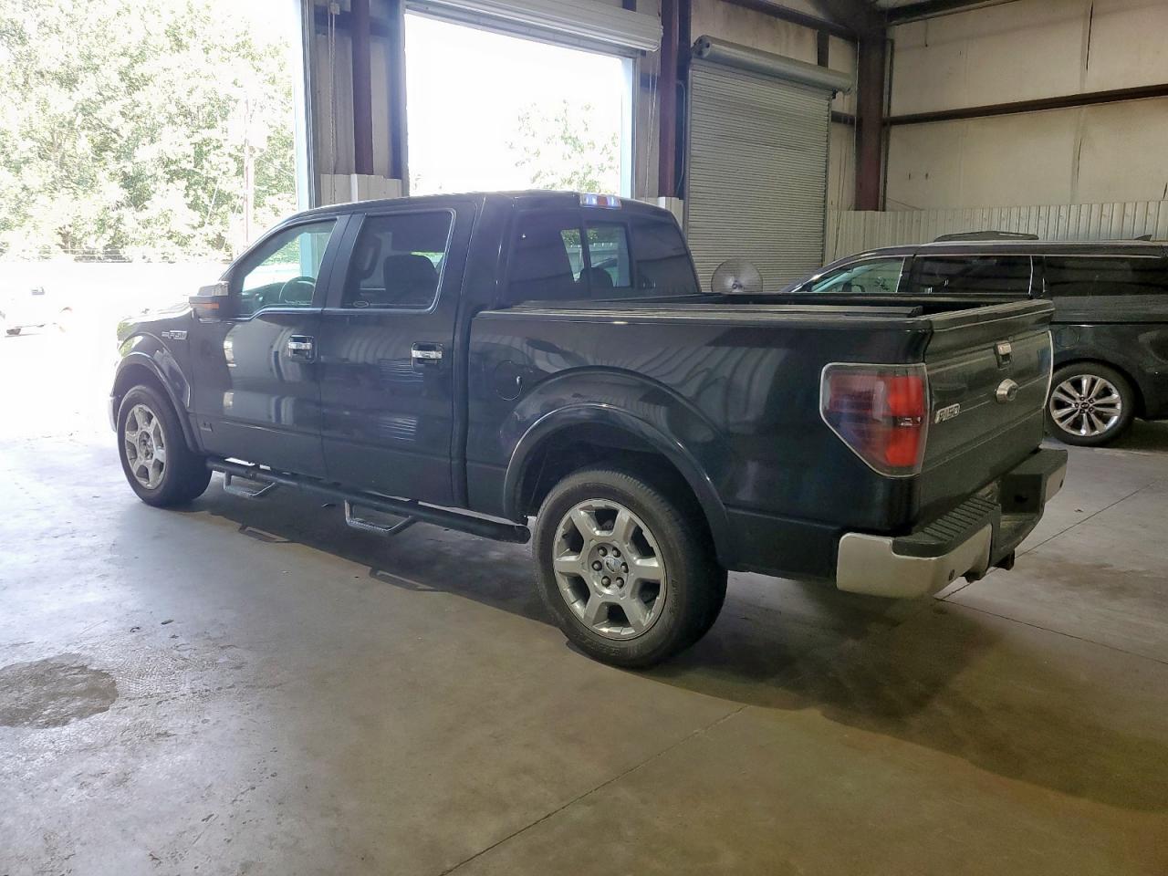 2013 Ford F150 Supercrew - Фото 2