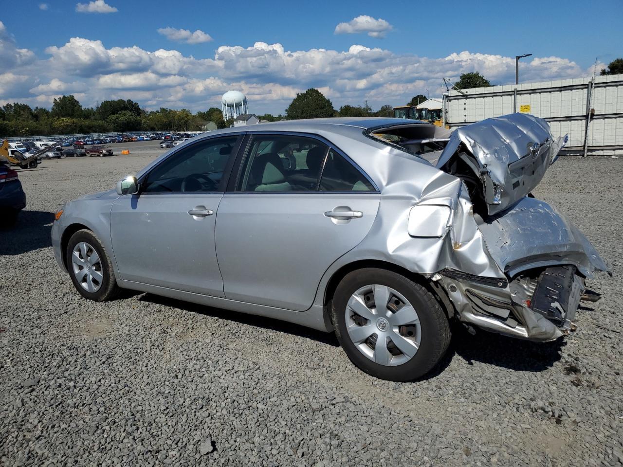 2009 Toyota Camry Base - Image 2