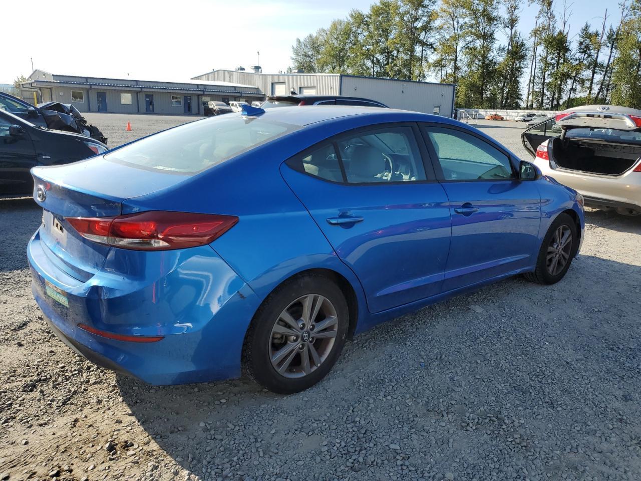 2018 Hyundai Elantra Sel - Фото 3