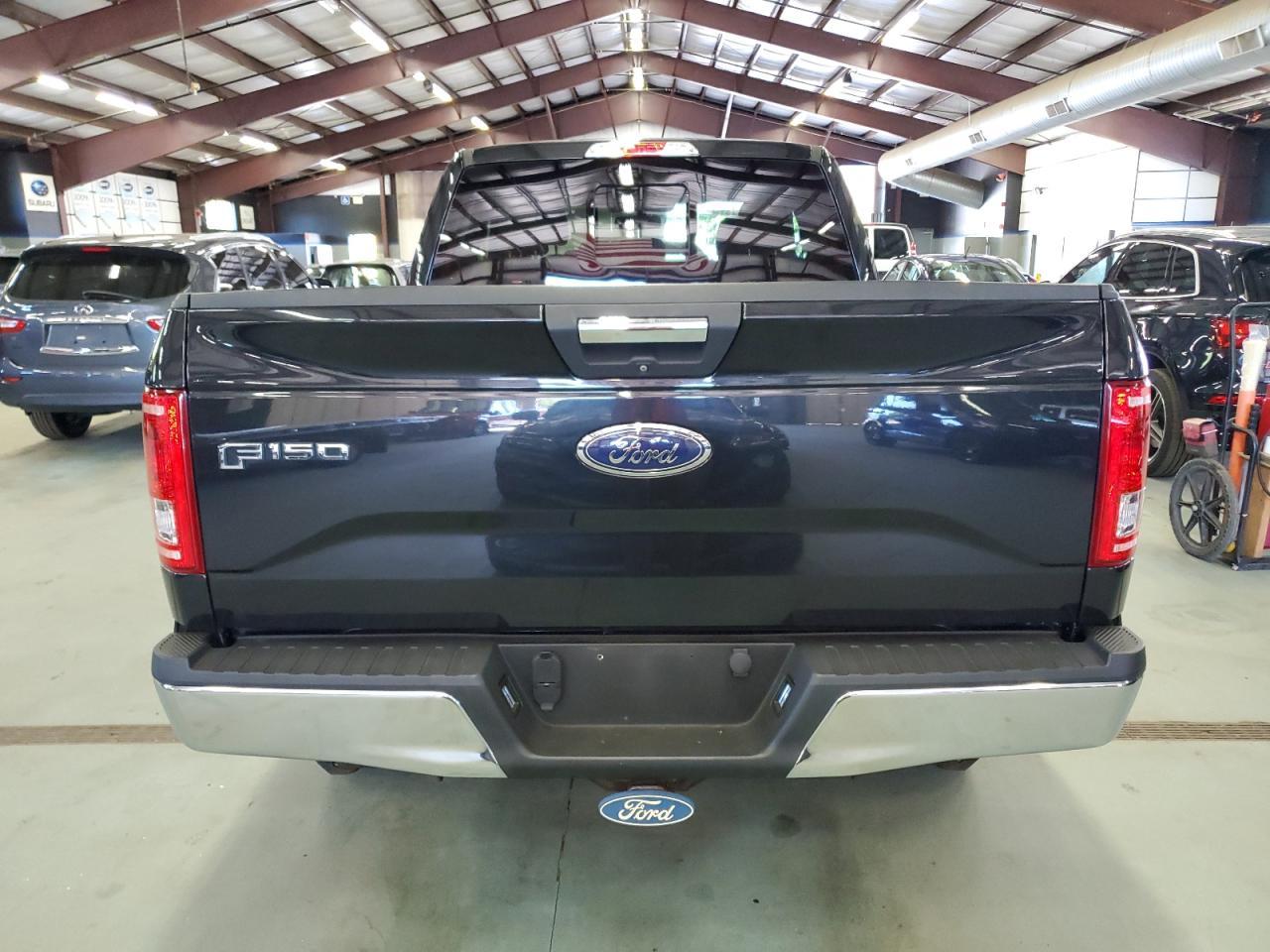 2015 Ford F150 Super Cab - Фото 6