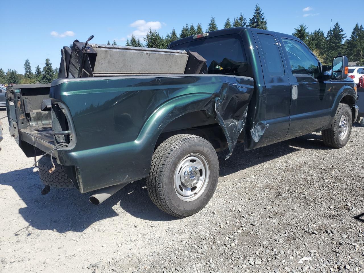 2016 Ford F250 Super Duty - Image 3