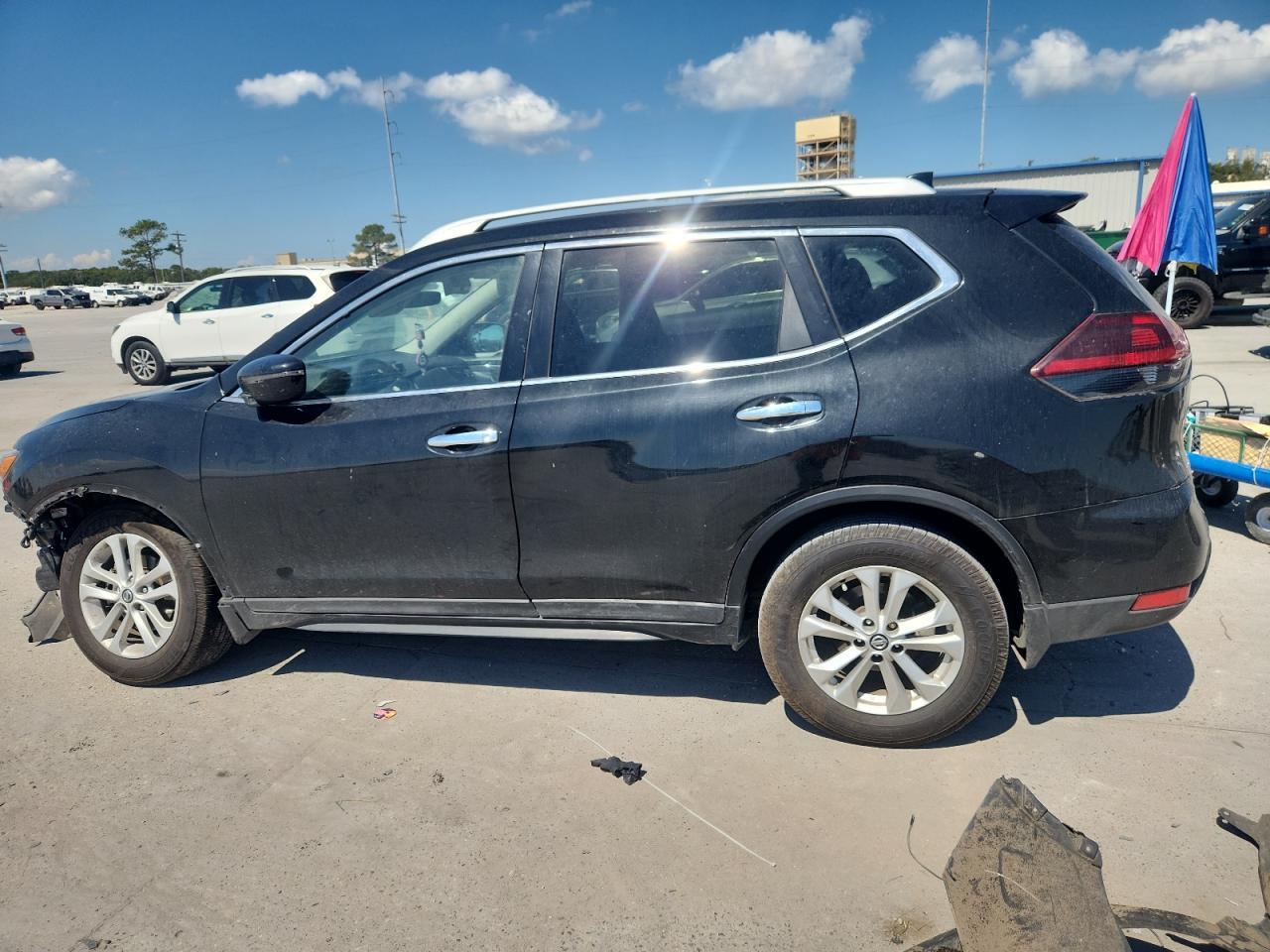 2018 Nissan Rogue S - Image 2