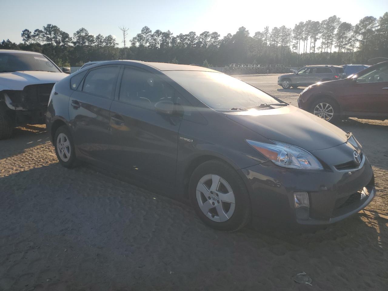 2010 Toyota Prius - Фото 4