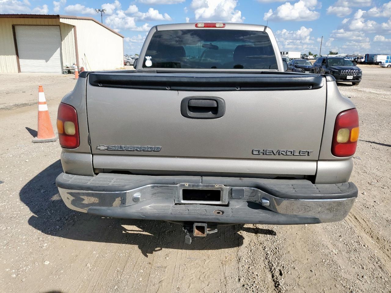2002 Chevrolet Silverado C1500 - Фото 6