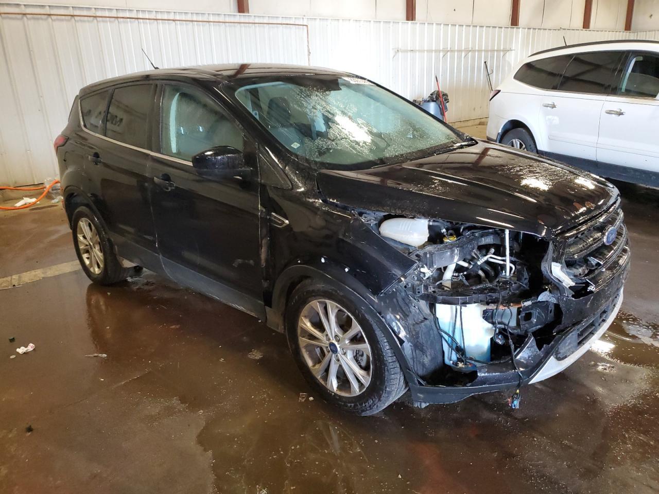 2019 Ford Escape Se - Фото 4