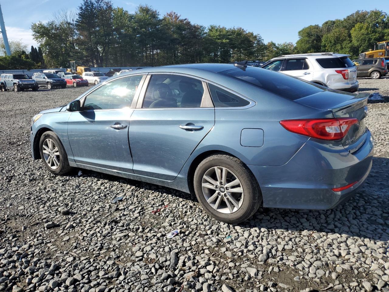2016 Hyundai Sonata Se - Image 2