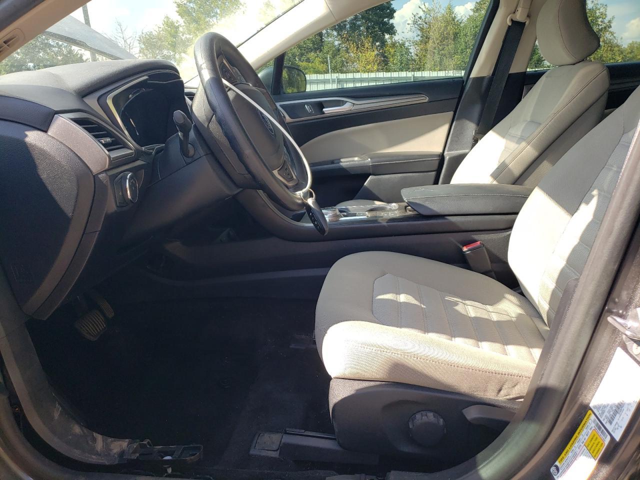 2018 Ford Fusion S Hybrid - Image 7