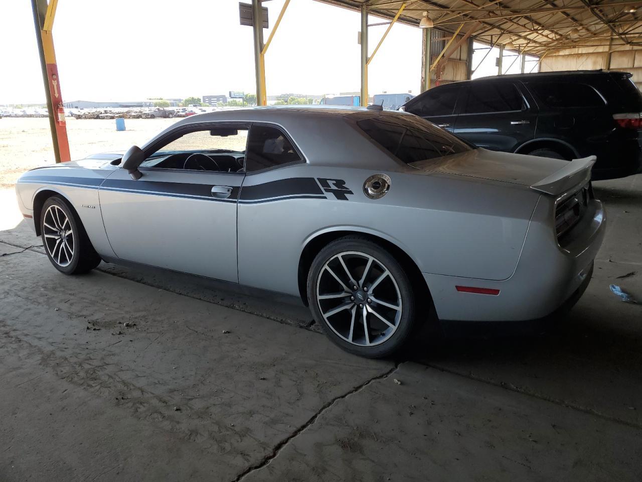 2020 Dodge Challenger R/T - Фото 2