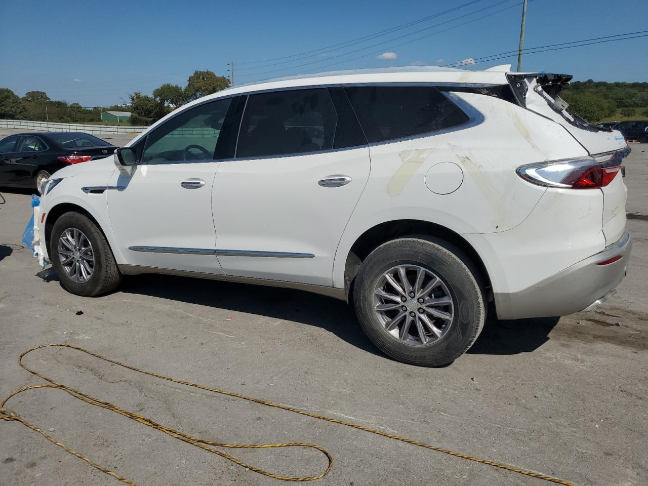 2022 Buick Enclave Premium - Фото 2