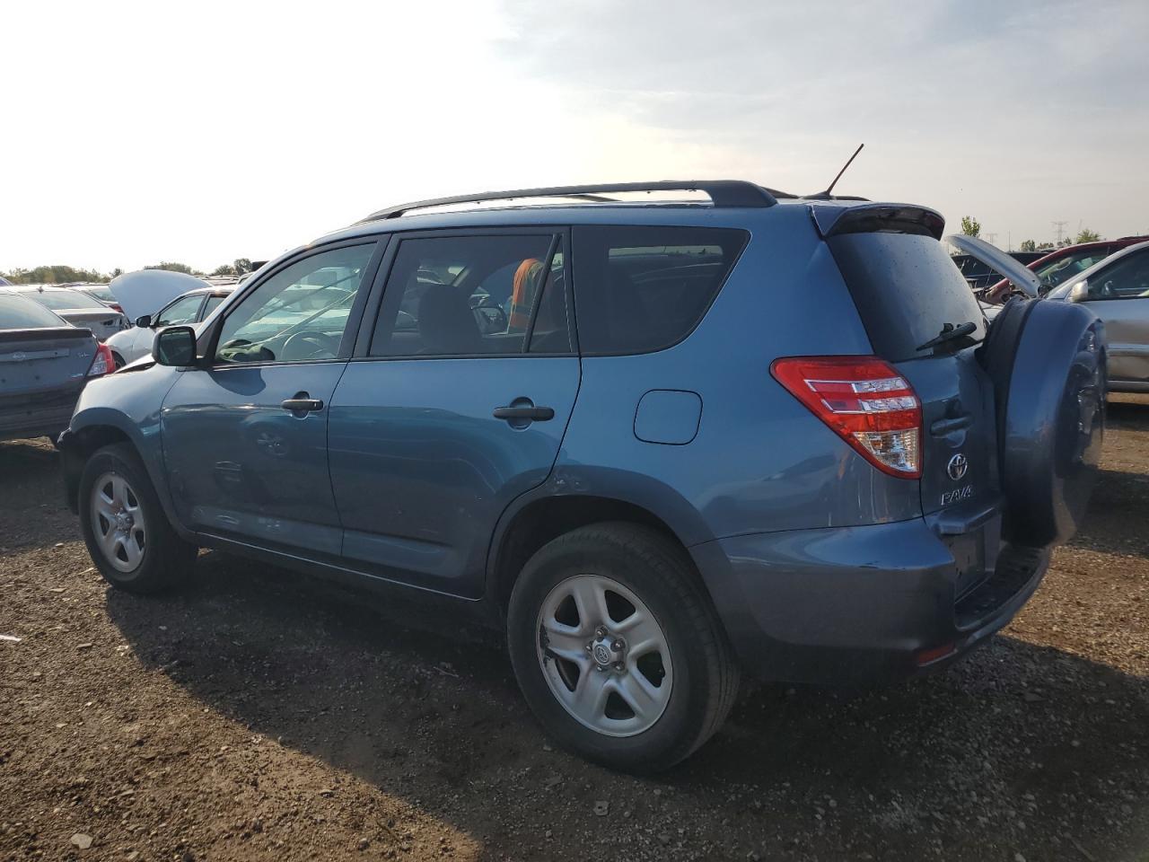 2012 Toyota Rav4 - Фото 2