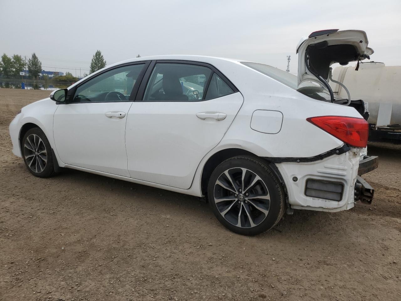 2017 Toyota Corolla L - Фото 2