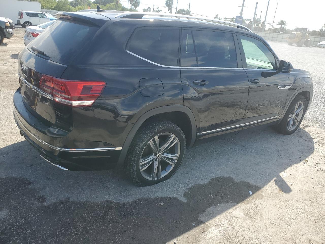 2018 Volkswagen Atlas Sel - Image 3