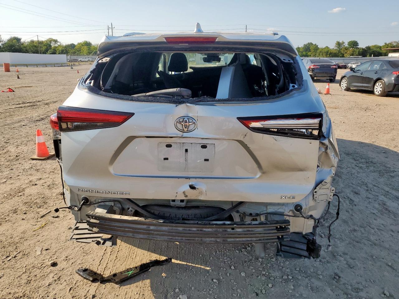 2021 Toyota Highlander Xle - Фото 6