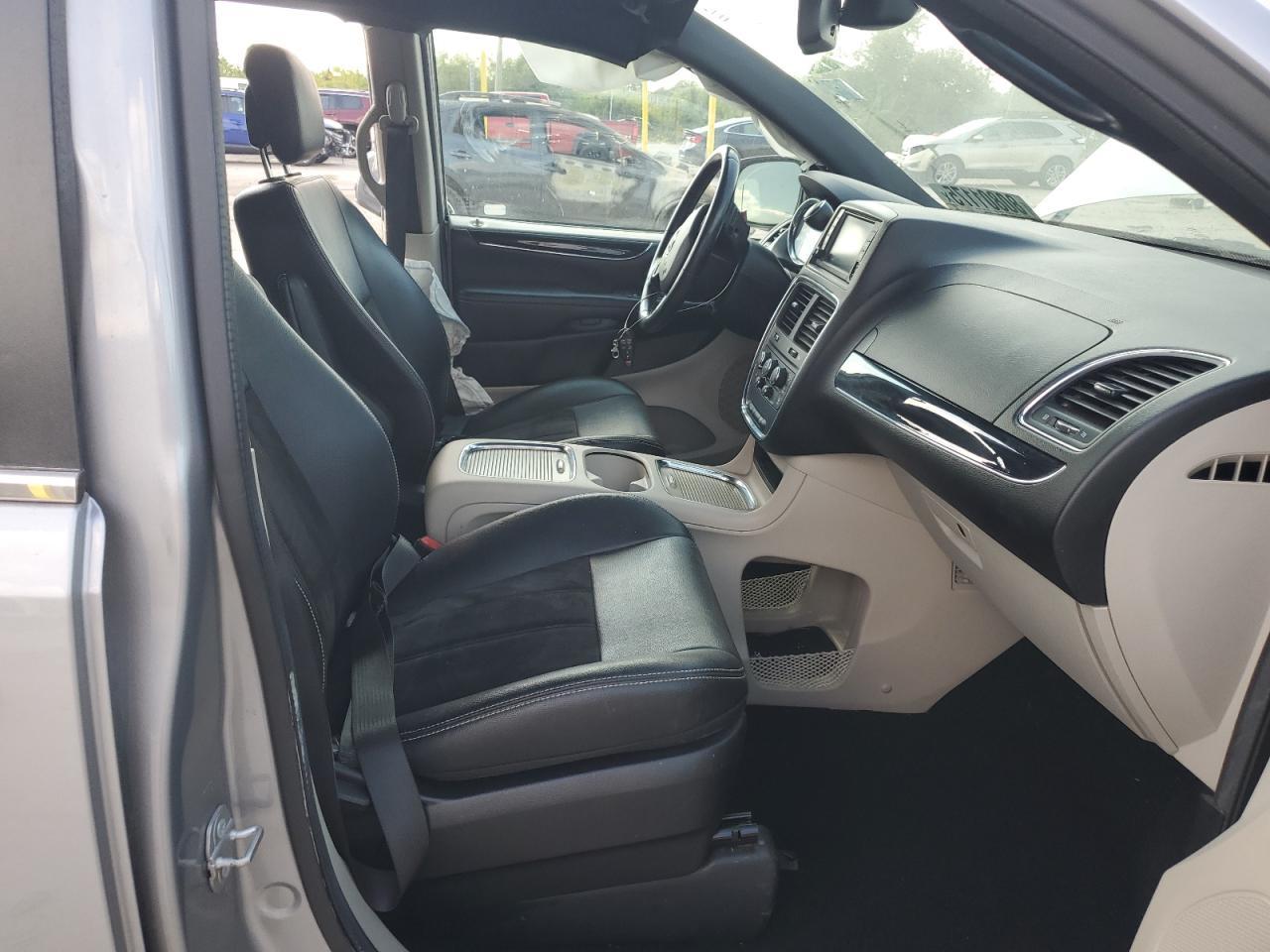 2020 Dodge Grand Caravan Sxt - Image 7