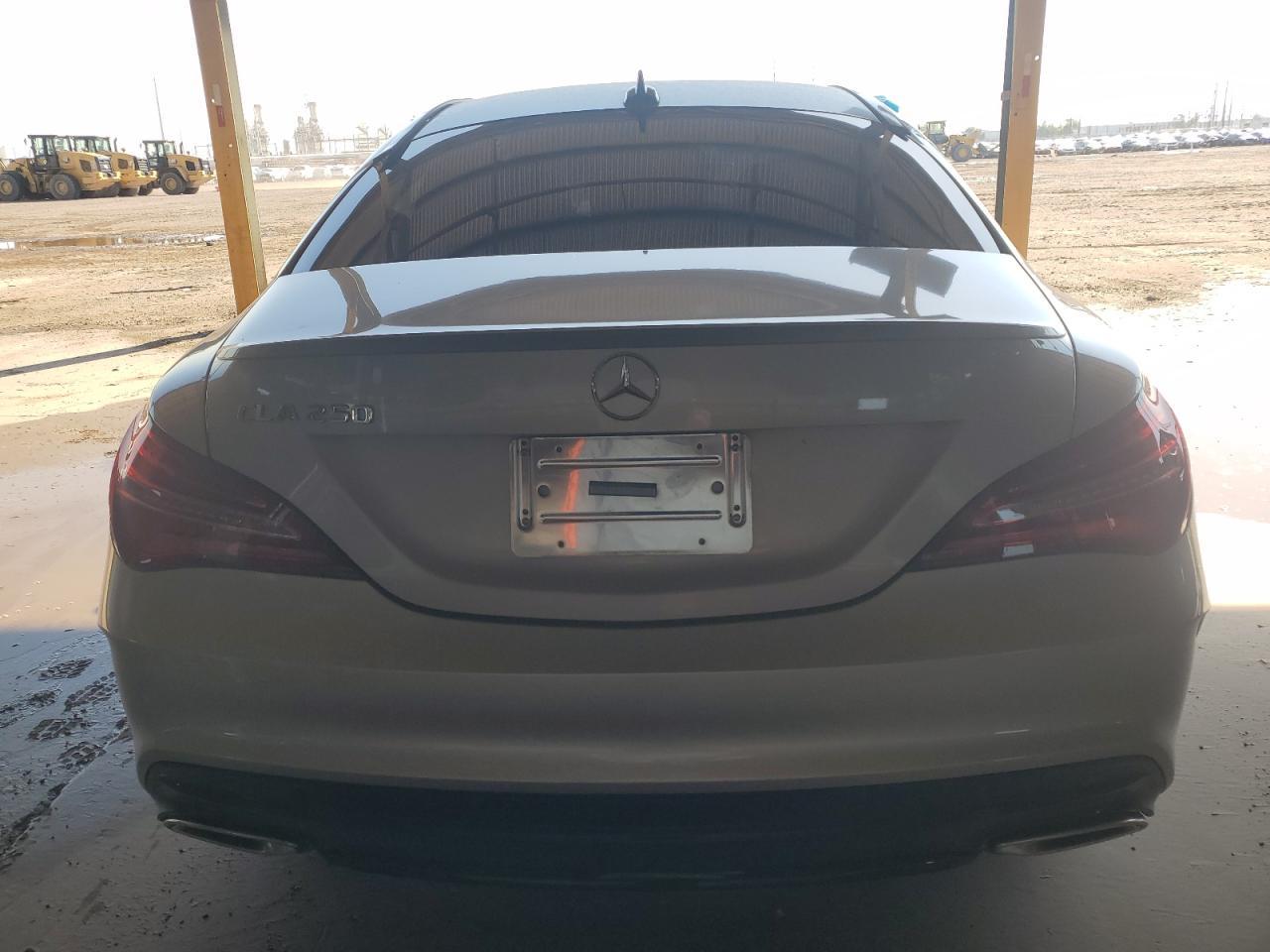 2018 Mercedes-Benz Cla 250 - Фото 6