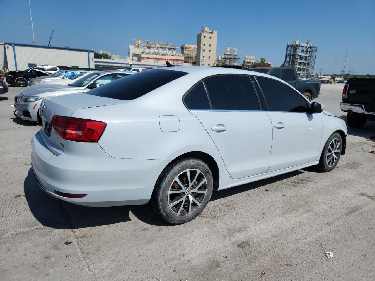 2017 Volkswagen Jetta Se - Фото 3
