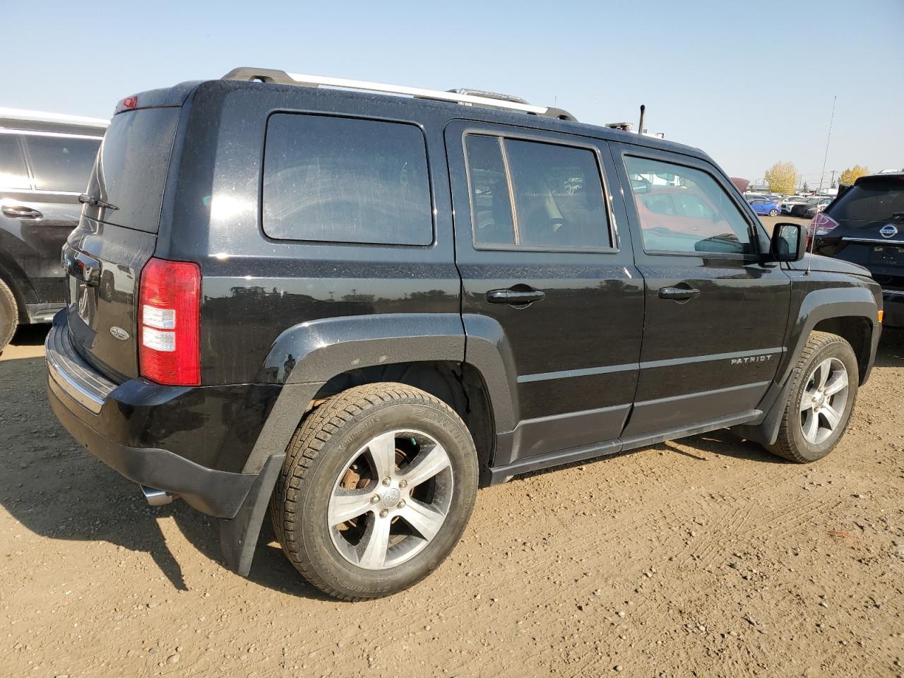 2016 Jeep Patriot - Фото 3