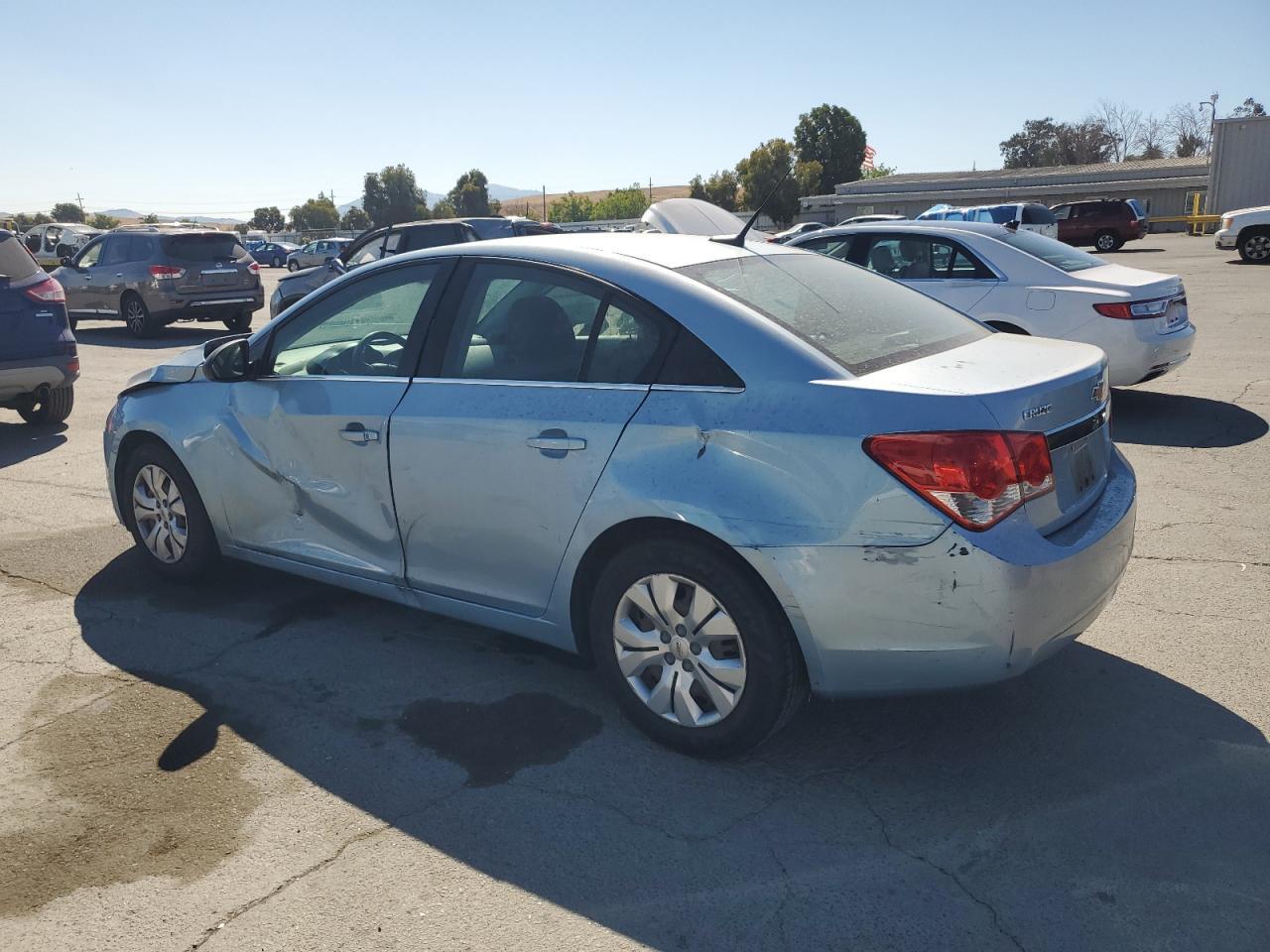 2012 Chevrolet Cruze Ls - Image 2