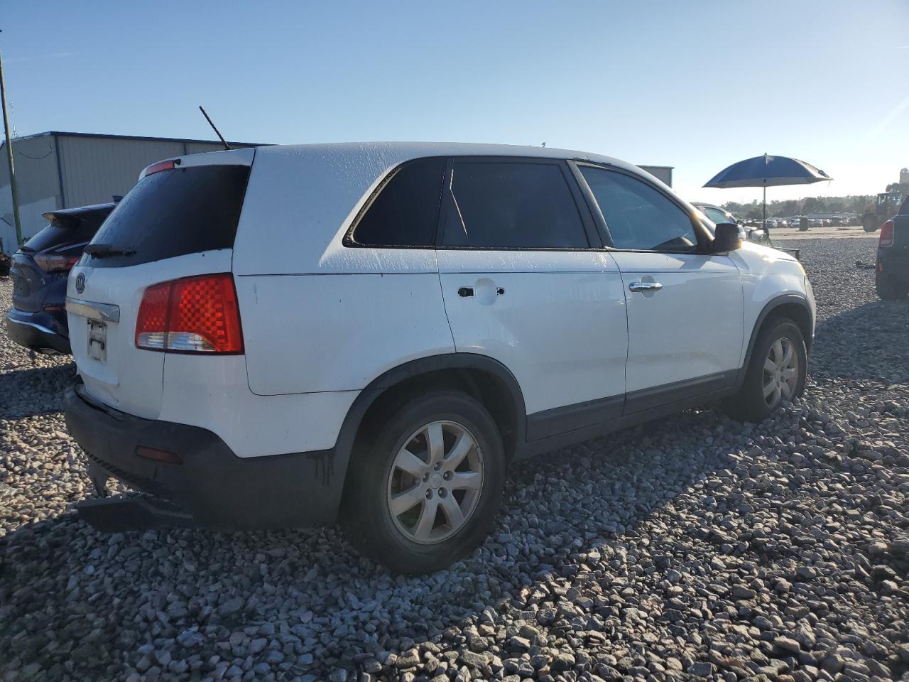 2011 Kia Sorento Base - Фото 3