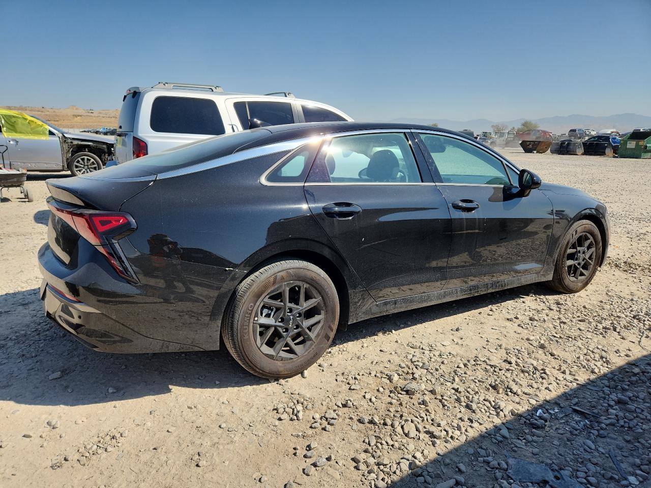2025 Kia K5 Lxs - Фото 3