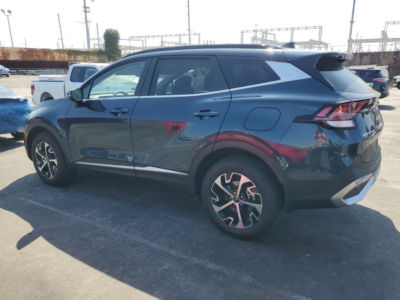 2025 Kia Sportage Ex - Фото 2