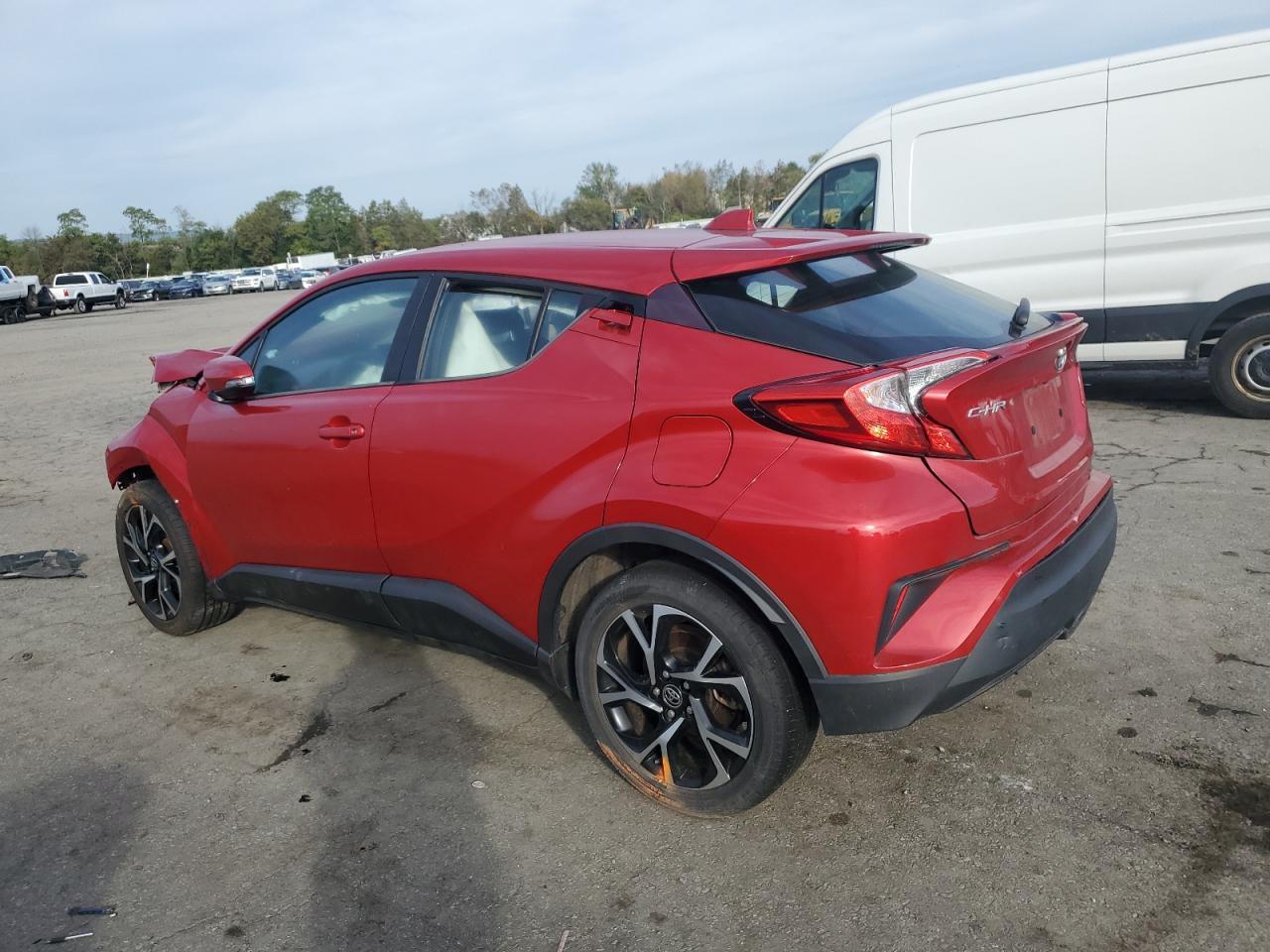 2021 Toyota C-Hr Xle - Фото 2
