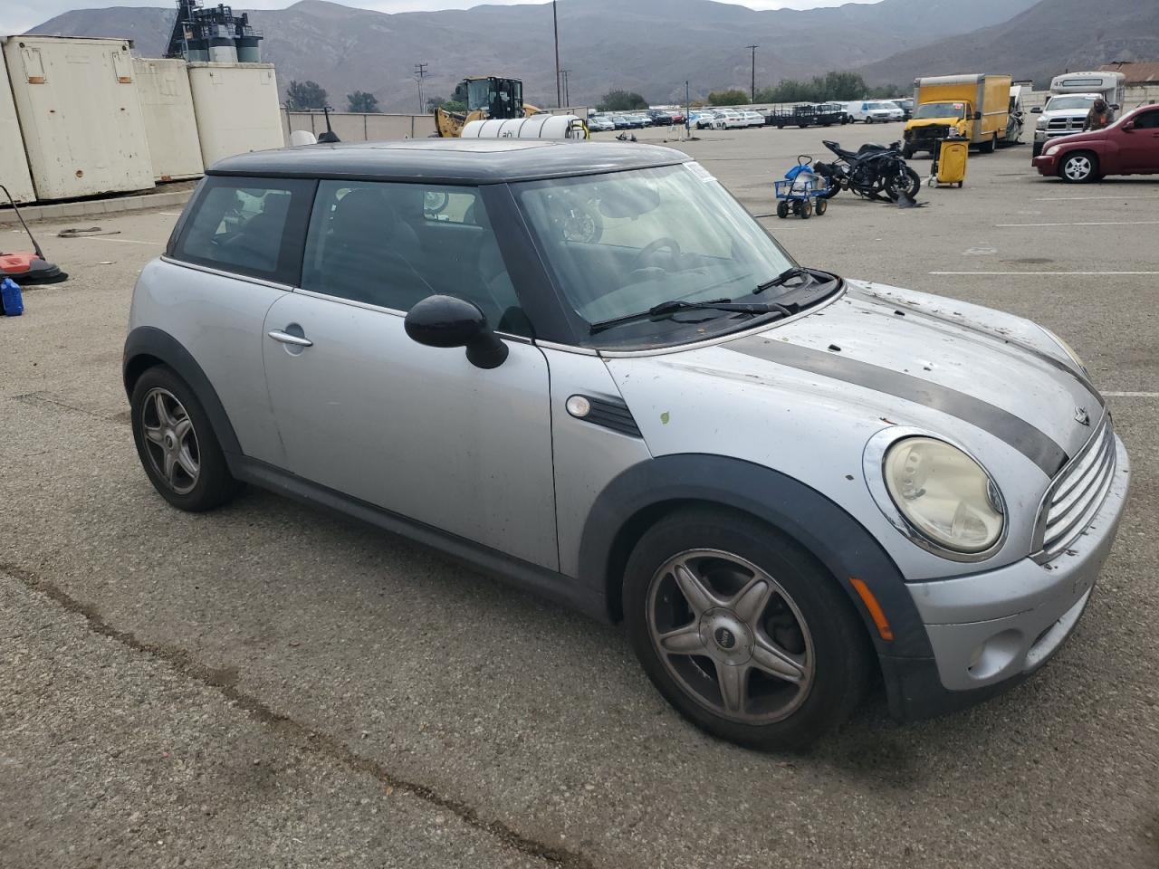 2010 Mini Cooper - Фото 4