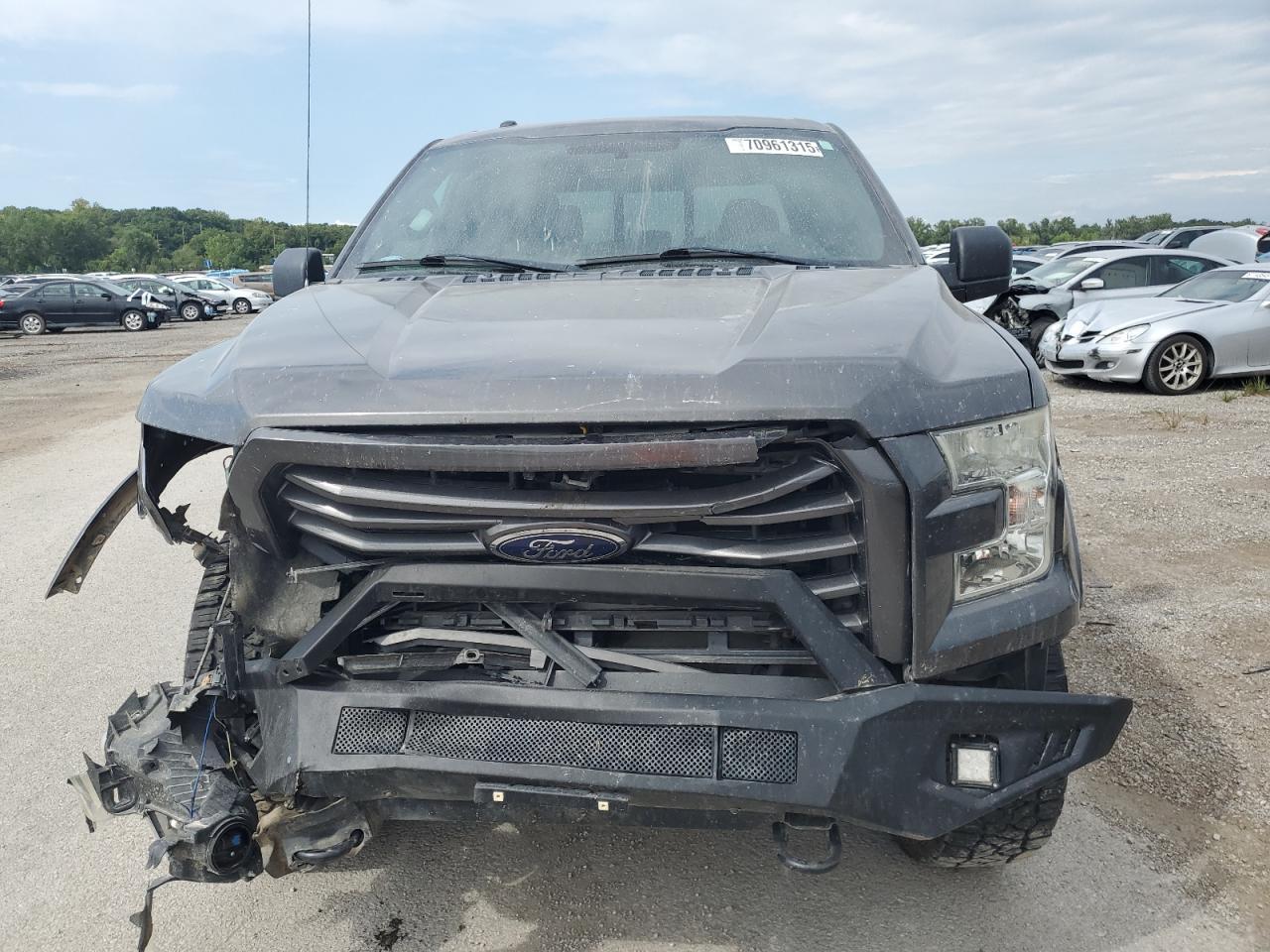 2015 Ford F150 Supercrew - Фото 5