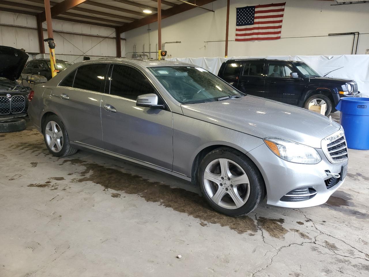 2014 Mercedes-Benz E 350 4Matic - Фото 4