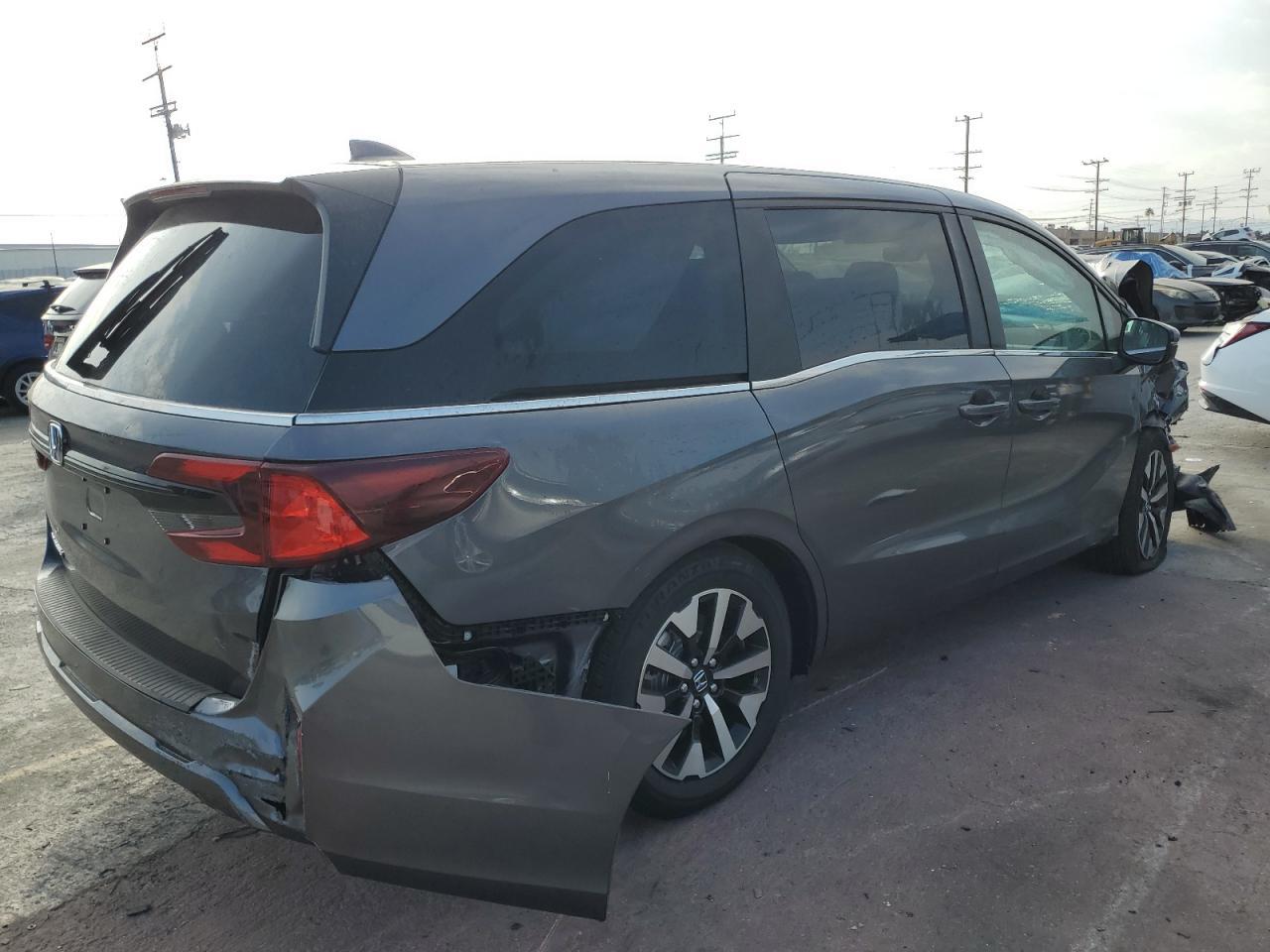 2025 Honda Odyssey Exl - Фото 3