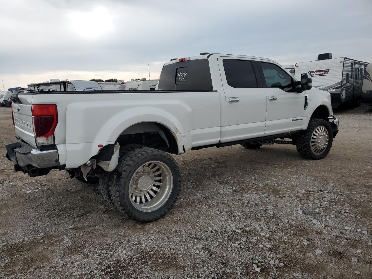 2020 Ford F350 Super Duty - Image 3