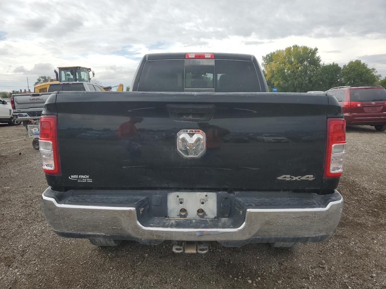 2022 Ram 2500 Tradesman - Image 6