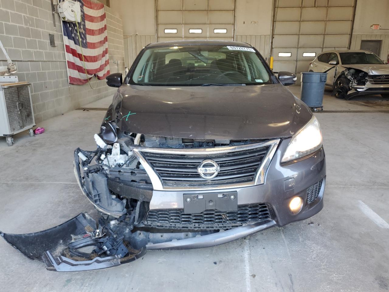 2015 Nissan Sentra S - Фото 5
