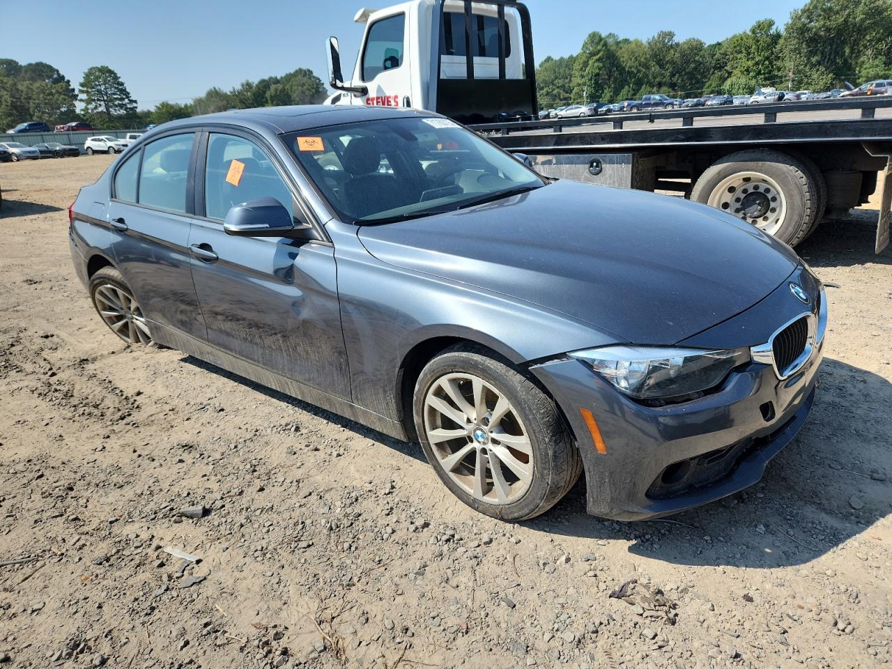2017 BMW 320 I - Image 4